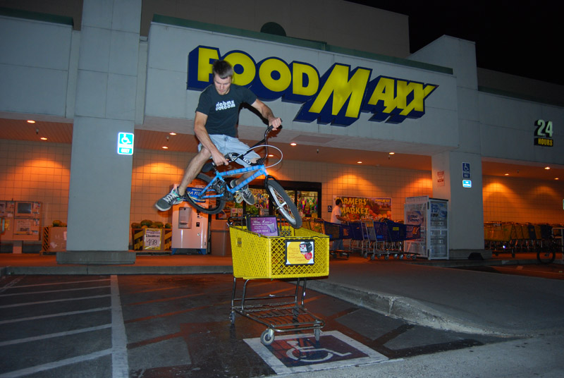 Trent_shophop_180bail