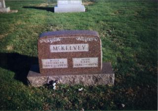 Hamby Earl McKelvey and Elizabeth Markley
Feb. 18, 1882 - Nov. 29, 1953 Oct. 4, 1883 - 1953