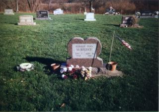 Ronald Evan McKelvey
Sep. 7, 1948-Sep. 26, 1983
