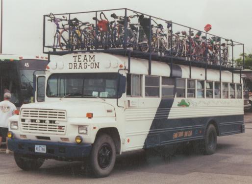 TEAM DRAG ON bus photo