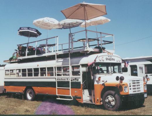 TEAM VOODOO bus photo