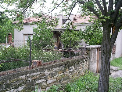 R(0005) House for sale