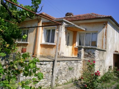 R(0009) House for sale