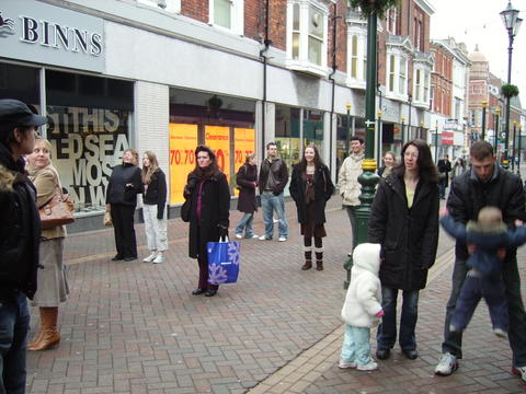 Extras filming in Grimsby's, Victoria Street
