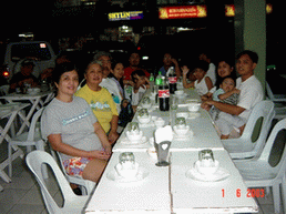 at dampa seafoods in MIA road, paranaque city with relatives 2003