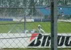 Nicke Heidfeld spins off