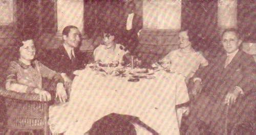 Sociedad Argentina, Galerias de personalidades relevantes de la Argentina en los ambitos culturales, artisticos, empresariales, deportivos y religiosos, Relaciones Exteriores Argentinas, embajadas y embajadores, mundo diplomatico, consulados, articulos y entrevistas, personalidades y hechos relevantes, informacion y noticias, agenda y links - Sociedad Argentina, polo, visitas ilustres, galeria, Zona Norte, empresas, negocios y empresarios, consumo, habitos y costumbres, temporada lirica y Teatro Colon, Historia Argentina: Imagenes y fotos, el Centenario, la belle epoque, los a&ntilde;os veinte y las decadas del treinta y cuarenta, el peronismo, Eva Peron y Juan Domingo Peron; arquitectura, palacios y estancias, personalidades y hechos relevantes; anecdotas, habitos y costumbres, las grandes tiendas, comercios e industrias; presidentes, politicos, funcionarios y personalidades de los ambientes cultural, artistico, economico, religioso, deportivo y cientifico; documentos y testimonios; el Jockey Club; Argentina y la politica exterior, su insercion en el mundo; Grandes familias argentinas: Los Alvear, Alzaga y Anchorena, los Pueyrredon, Ramos Mejia, Bullrich, Martinez de Hoz, Bunge, Lezica, Zapiola, etc. sus origenes, estancias, palacios y fortunas, sus miembros mas destacados en la historia del pais.