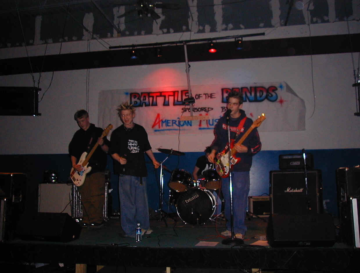 wpeD.jpg (72999 bytes)