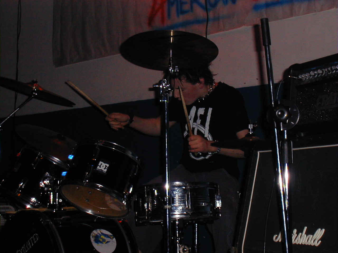 wpe1F.jpg (75917 bytes)