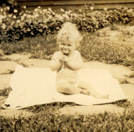 Dee as a baby Report Lady