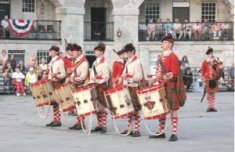 Tattoo at Fort Henry Google image from http://www.parks.on.ca/fort/events07-3.jpg