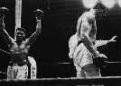 Al� celebrando su victoria sobre Mildenberger.