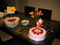 Jo's very pink cake!!