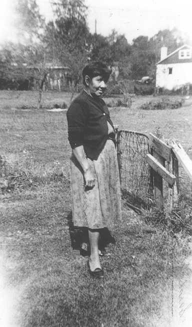 IdaLPhillips.jpg (33810 bytes)