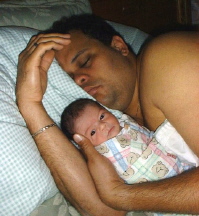 RFN2 can't sleep 'cause Daddy snores too loud but he's happy to be in his arms