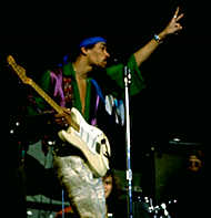 peace (http://www.nmaa.si.edu/posters/rr-jimi.jpg)