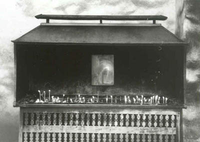 candles copy.jpg (24472 bytes)