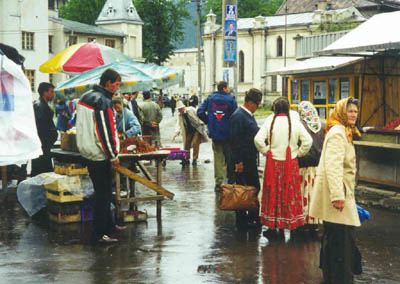 market1 copy.jpg (39259 bytes)