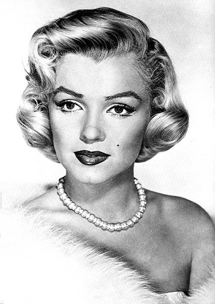 Click for free Marilyn Screensaver