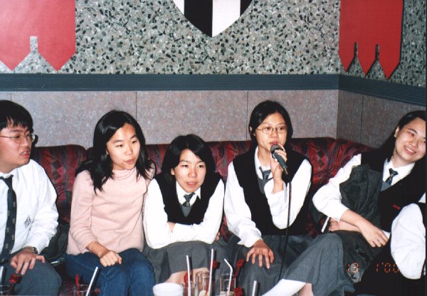 Kara05.jpg (67609 bytes)