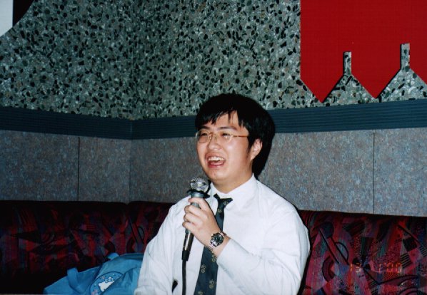 Kara12.jpg (62827 bytes)