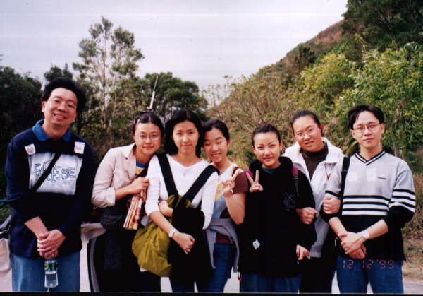 walkathon05.jpg (66781 bytes)
