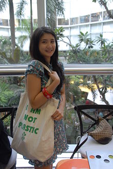 Rica Peralejo cute celebrity picture ( filipino movies )