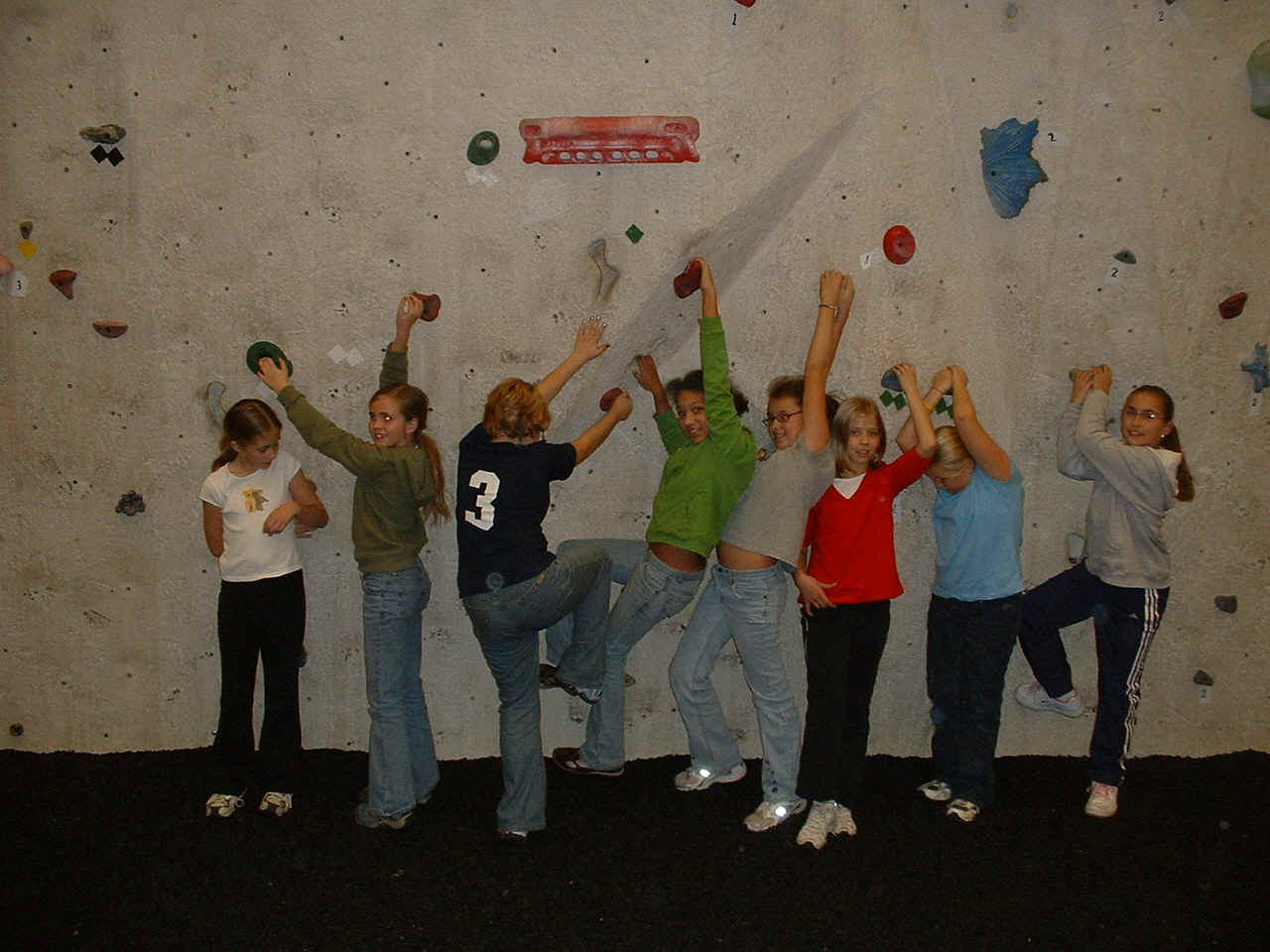 301 wall climbing.JPG (309199 bytes)