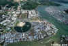 brunei_bsb_and_water_village.jpg (18073 bytes)