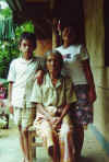 065_gran_and_granchildren.JPG (49284 bytes)