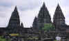 indonesia_yogyakarta_prambanan.jpg (65948 bytes)