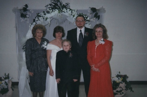 Patsy, Shelly's mom, Shelly, Josh, Richard, and Richard's mom