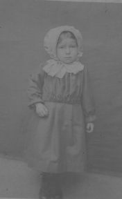 Eva Muriel BOREHAM