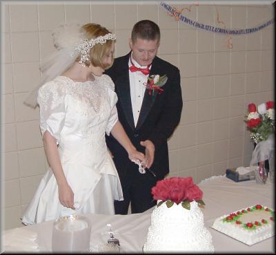 cutcake.jpg