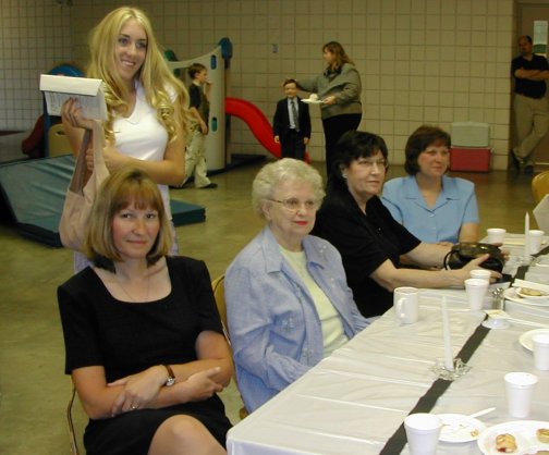 Kristen, Carla, Gram, Mammy, and Gina