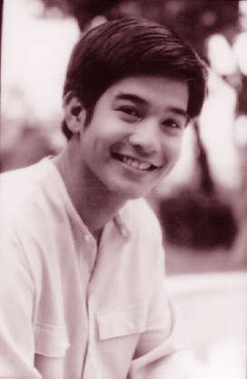 Rico Yan:Looks for romance &amp; lives for love - as_rico6