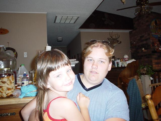 Jessie and her little cousin Amber.