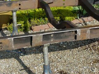 Rust patches cut out
