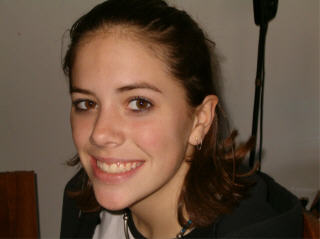 awww no braces! what a hottie!