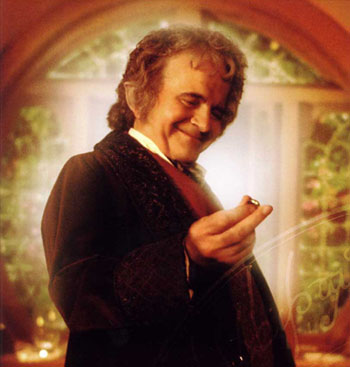 Bilbo/ Ian Holm