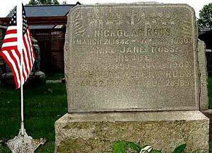 Nicholas Ross Grave in Cranston © Web-Image G.A. Mierka Camp 7