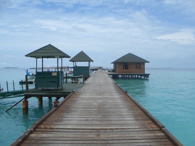 way to the boat