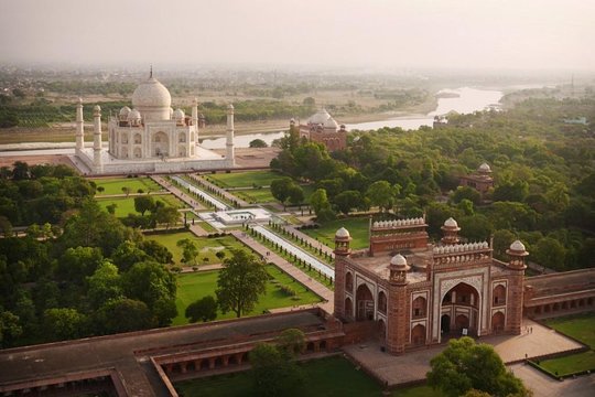 Call Girls in Agra