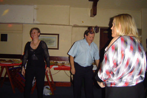 ehxmas03.jpg (45173 bytes)