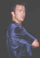 SGblueshirt.jpg (31640 bytes)