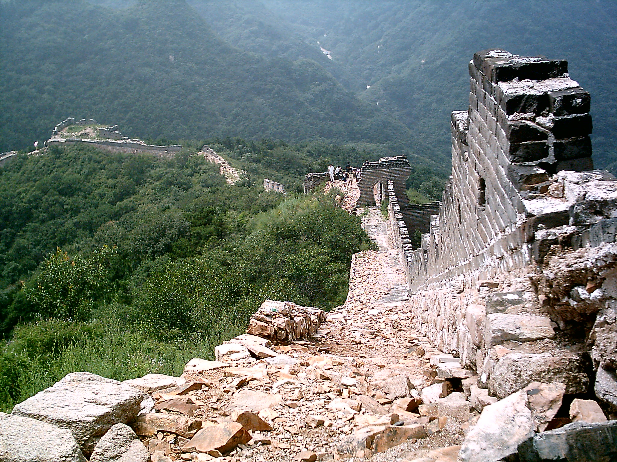 oh who wants a piece of the wall