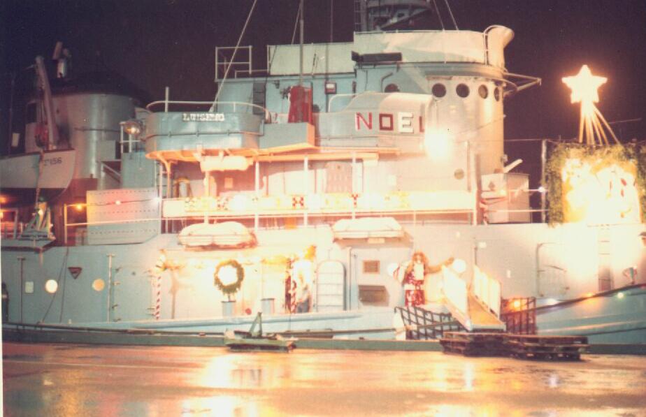 Christmas 1967, won the award for the best Xmas decorations in 67 and 68, docked at the end of pier 2, Newport, RI