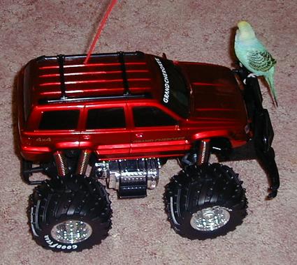 phoenix3motruck.JPG (40460 bytes)