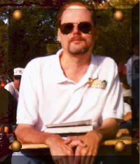 Me.jpg (12133 bytes)