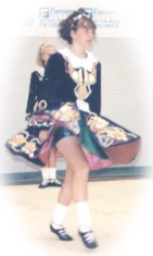 dancer1b.jpg (13178 bytes)